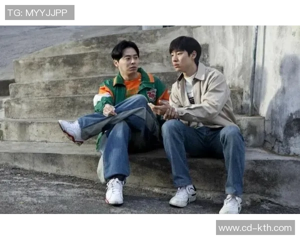 足球明星与演员的浪漫邂逅揭秘娱乐圈背后的情感故事